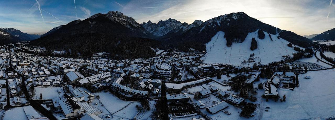 Apartment Amber, Kranjska Gora - Center Exteriör bild